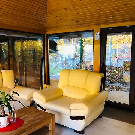 Casa Tivoli بيت للعطل